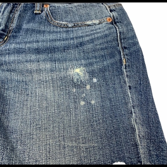 AMERICAN EAGLE LIGHTLY DISTRESSED FRAYED SHORTS 4 - Picture 3 of 4